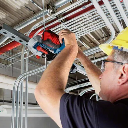 Scie à ruban GCB 18V-63 BOSCH